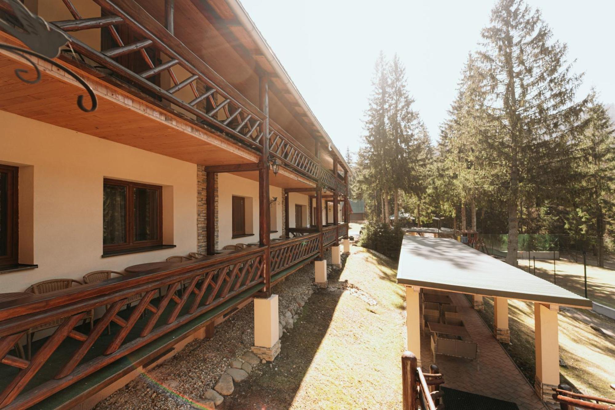 Horsky Hotel Bartoska Turócmeggyes Kültér fotó