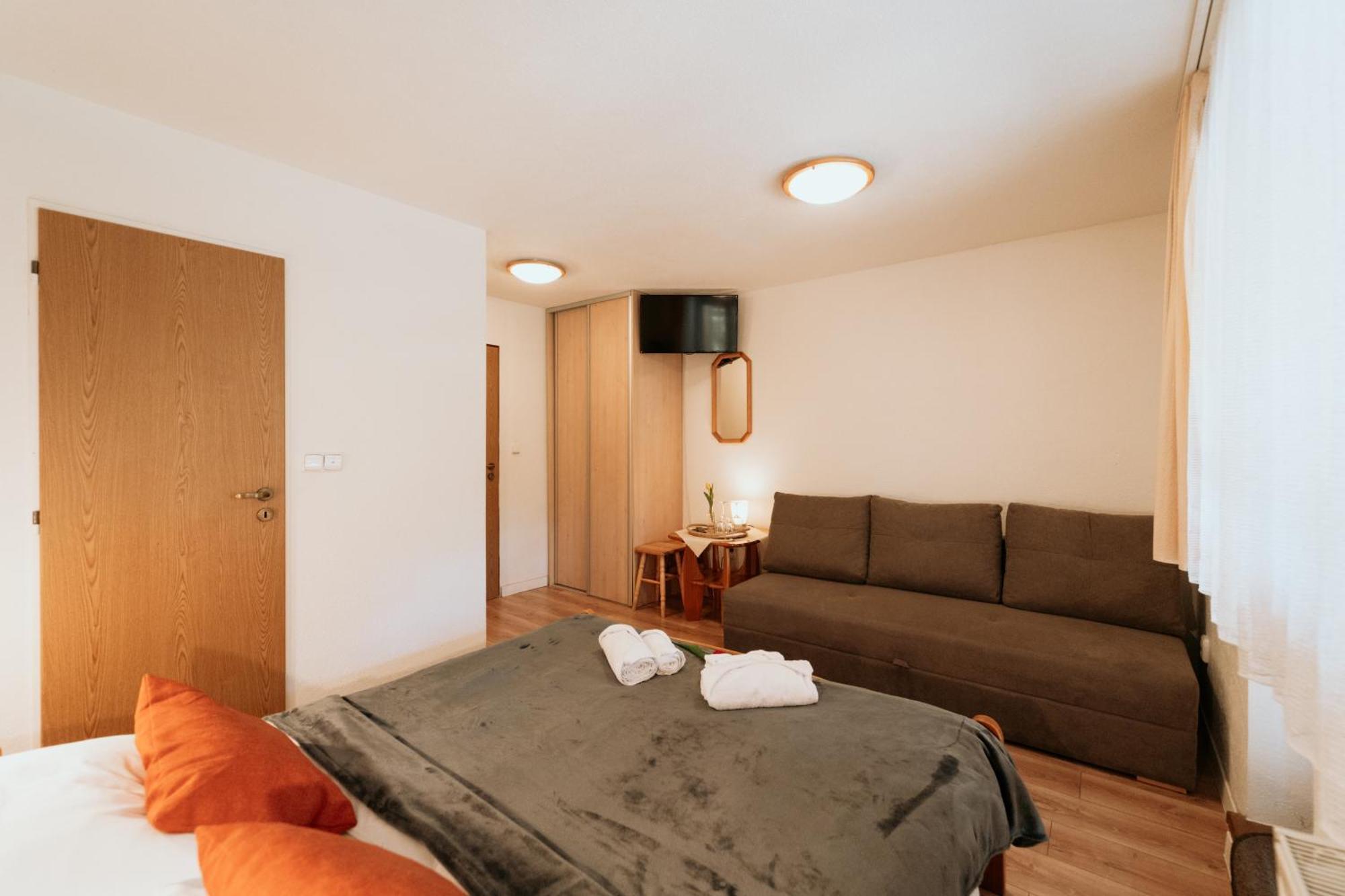 Horsky Hotel Bartoska Turócmeggyes Kültér fotó